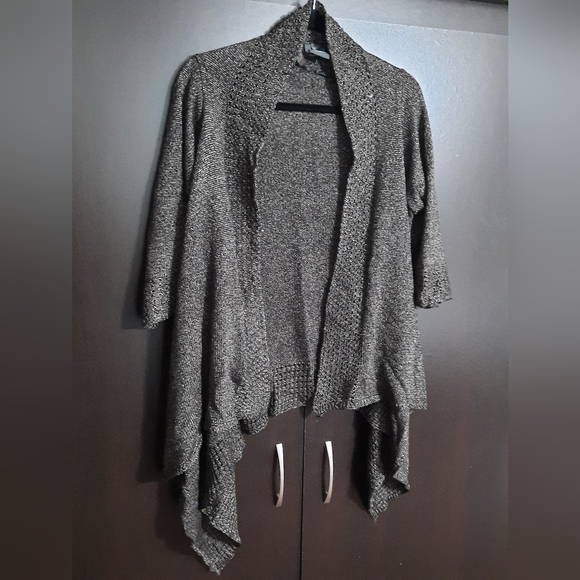 Y2K Jana Metallic Knit Waterfall Open Cardigan - Picture 2 of 13